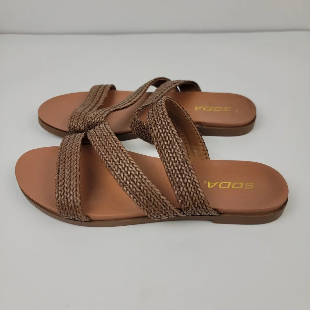 Soda Womens Woven Three Strap Slide Sandals Tan Size 8 Flat Summer Shoes